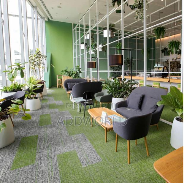 Premium Carpet Tiles · Photo 2