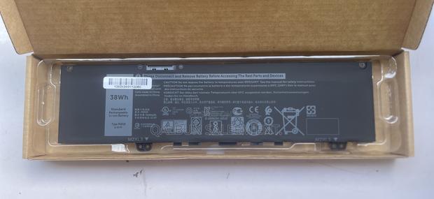 Dell F62g0 Laptop Battery For Inspiron 13 7373 7386 7370 · Photo 1