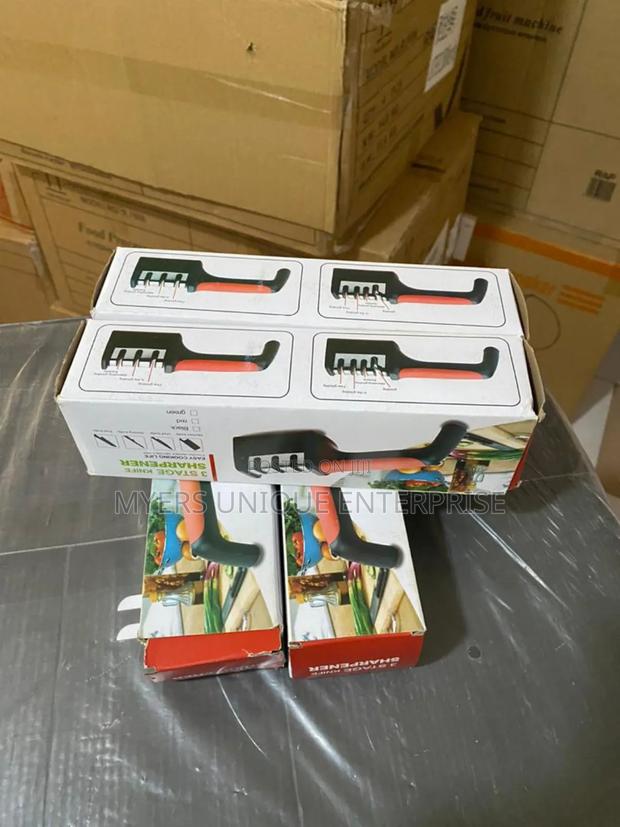 Portable Knife Sharpener · Photo 1