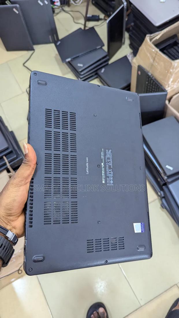 New Laptop Dell Latitude 5480 8GB Intel Core I5 SSD 256GB · Photo 4