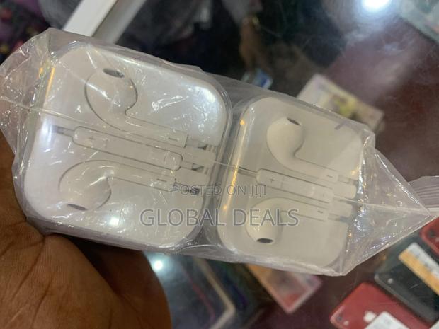 iPhone 4/5/6/6+ Earphones · Photo 2