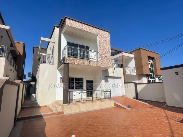 4bdrm House in Pokuase Fise for rent · Photo 1