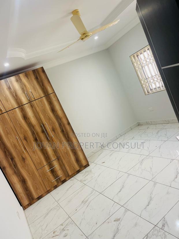 4bdrm House in Pokuase Fise for rent · Photo 6