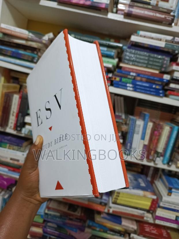 ESV Study Bible · Photo 3