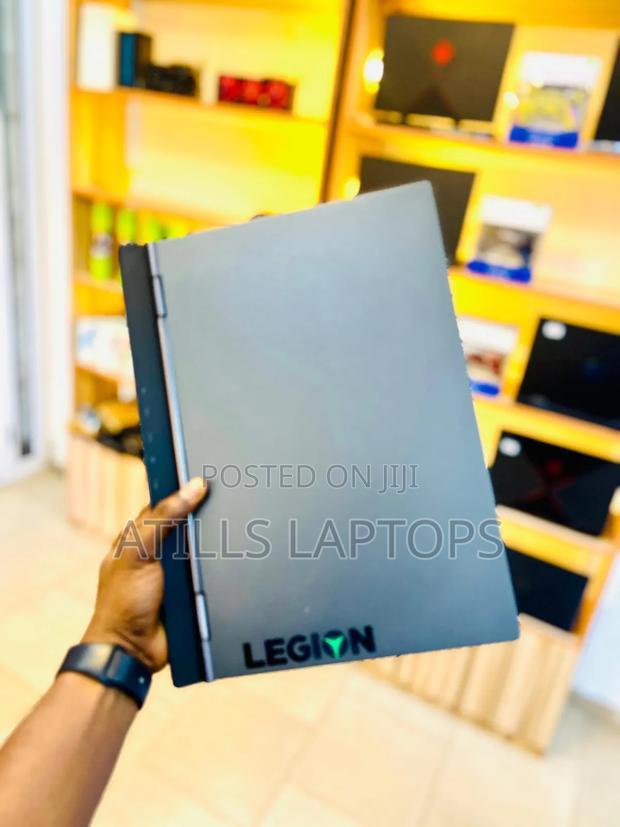 Laptop Lenovo Legion Y740 16GB Intel Core I7 SSD 1.5T · Photo 3
