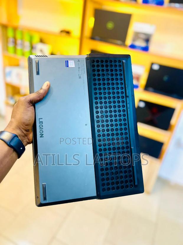 Laptop Lenovo Legion Y740 16GB Intel Core I7 SSD 1.5T · Photo 5