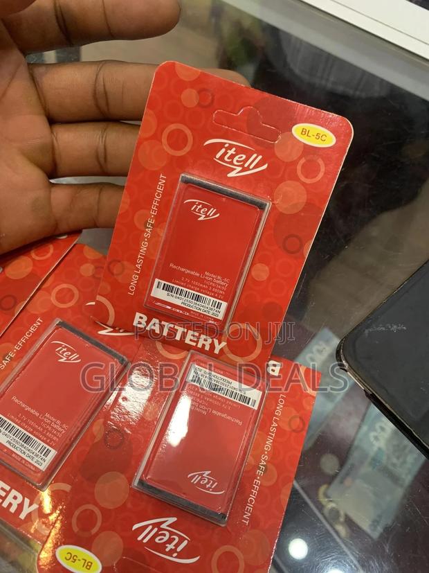 Keypad/Yam Phone Batteries · Photo 8