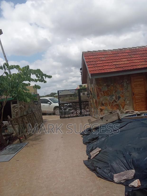 Furnished 4bdrm House in Amasaman for sale · Photo 6