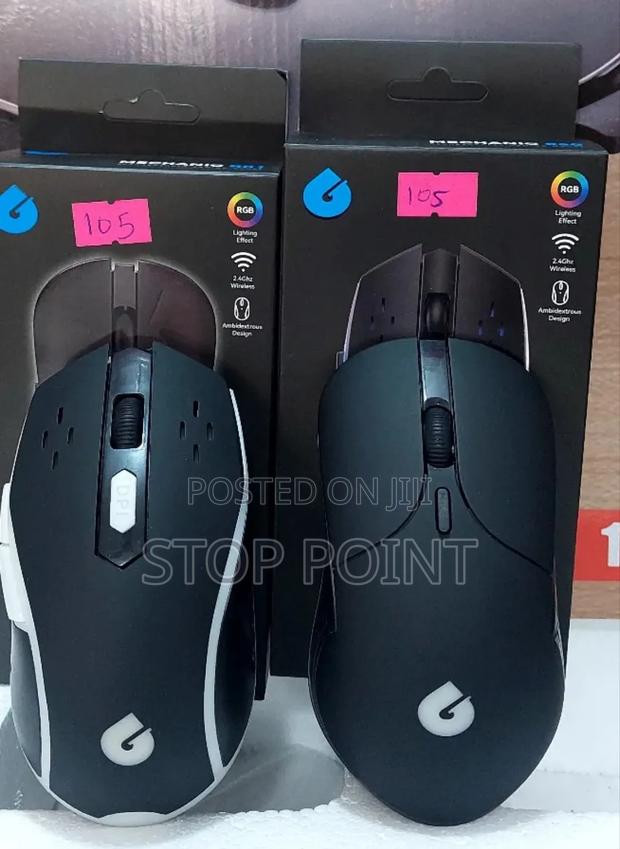 Sleek Rechargeable Wireless Gaming Mouse · Photo 3