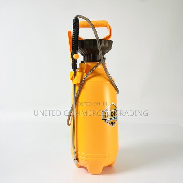 Pressure Sprayer · Photo 3
