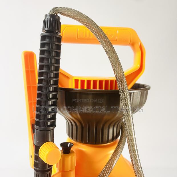 Pressure Sprayer · Photo 5