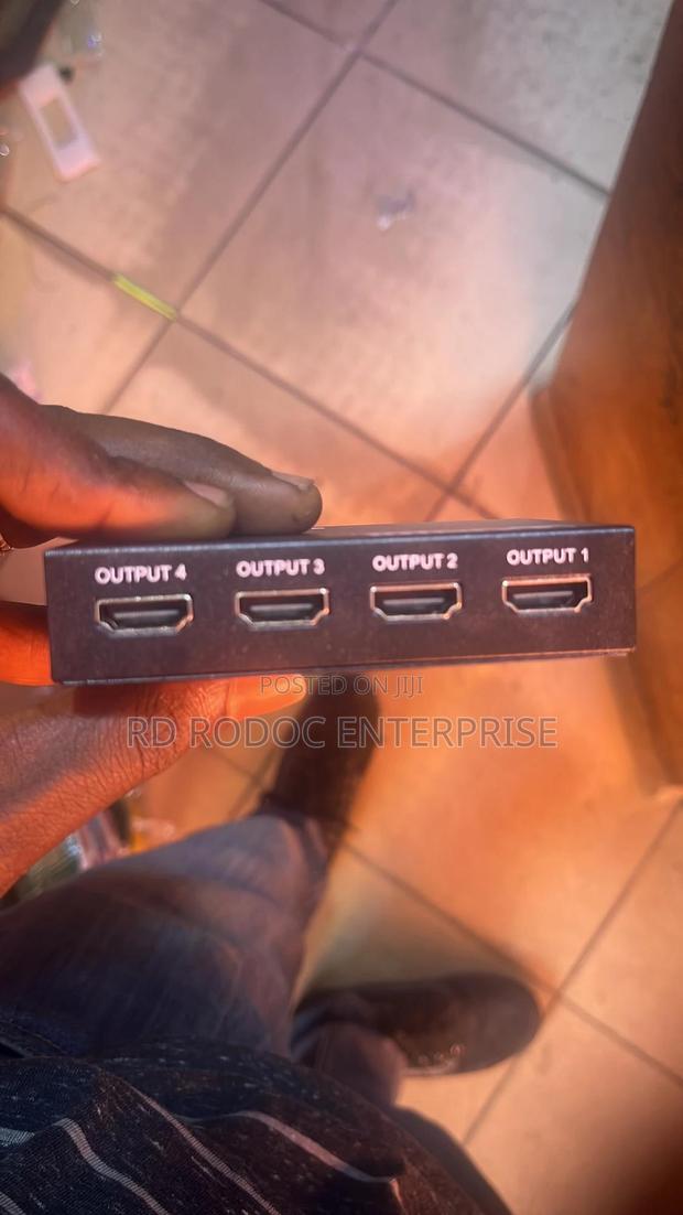Hdmi Splitter 4way · Photo 2