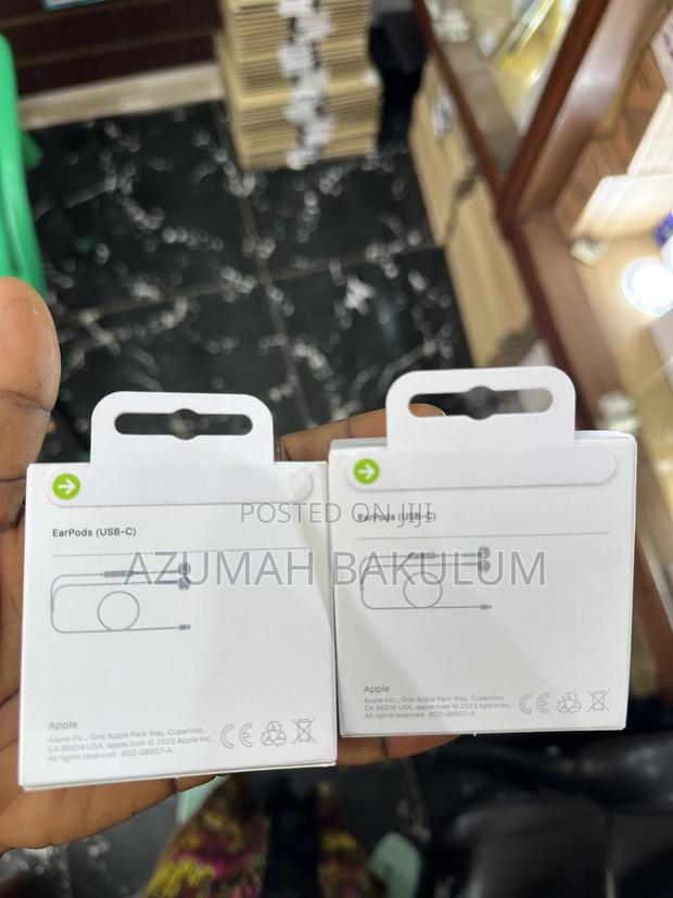 iPhone 15 Pro Max Ear Piece · Photo 2