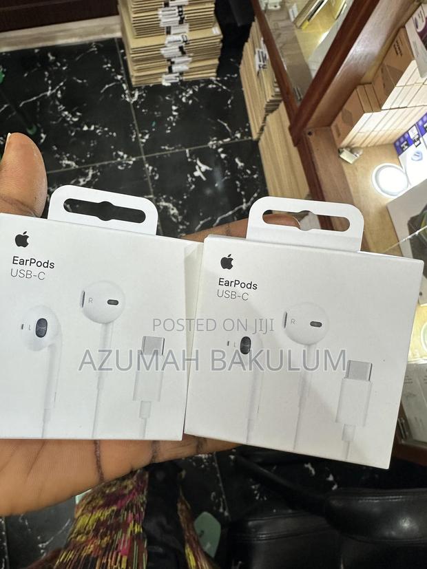 iPhone 15 Pro Max Ear Piece · Photo 1