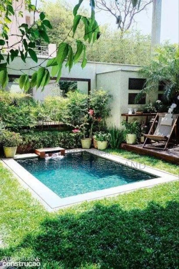 Quality Pool Design · Photo 3