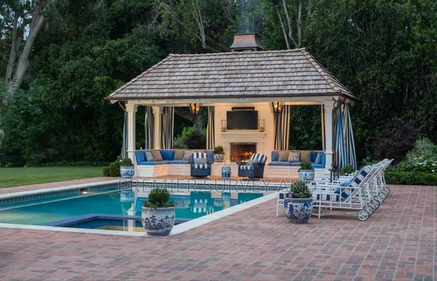 Quality Pool Design · Photo 4