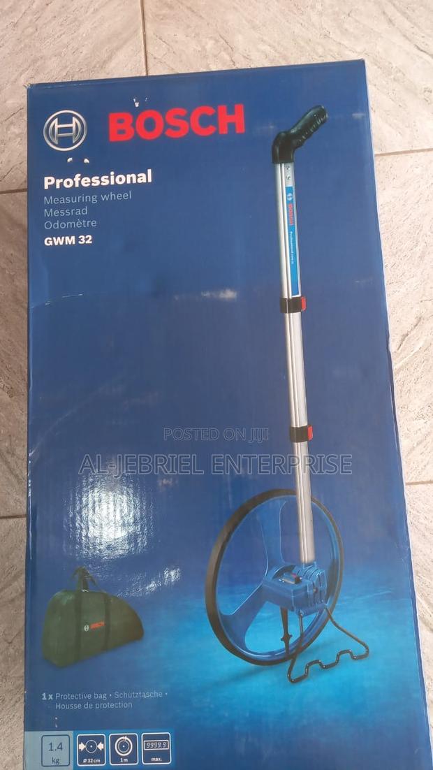 Bosch GWM 32 Professional Measuring Wheel · Photo 1