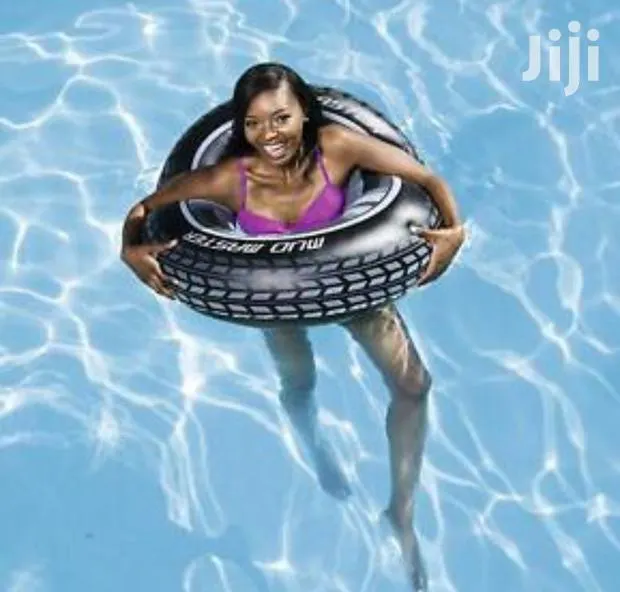 Swimming Pool Ring Floater New Tyre Tube ยท Photo 1