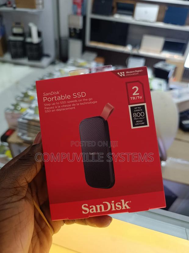 2tb Sandisk SSD · Photo 3