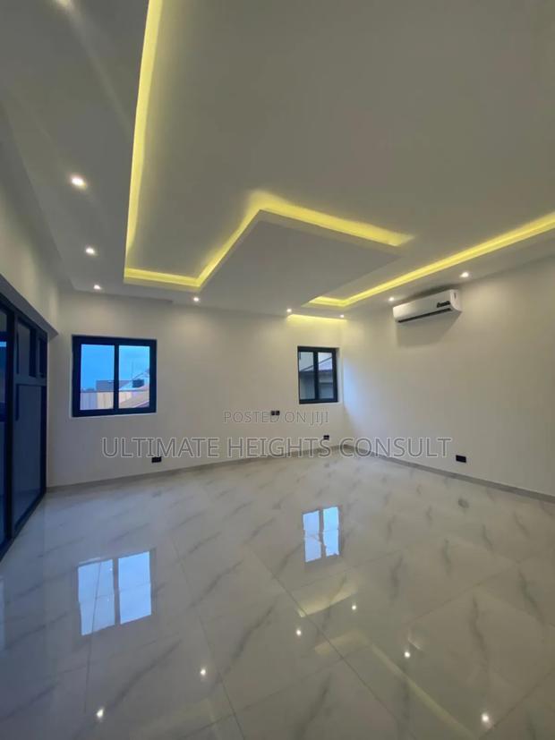 4bdrm House in Lakeside Estates for sale · Photo 7