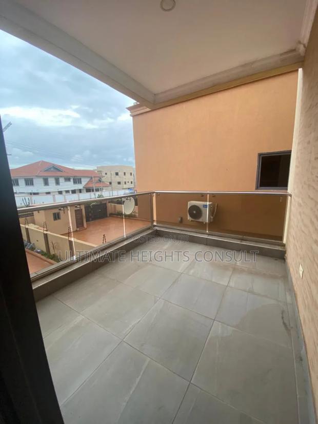 4bdrm House in East Legon American for sale · Photo 3