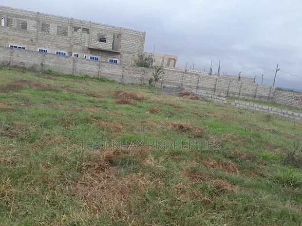 Land for Sale in Sakumono · Photo 1