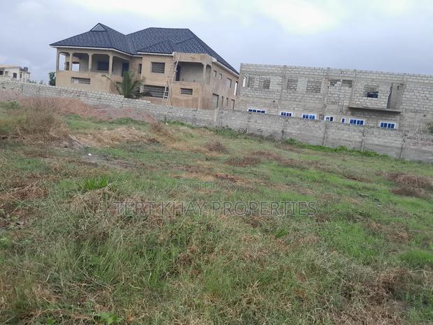 Land for Sale in Sakumono · Photo 2