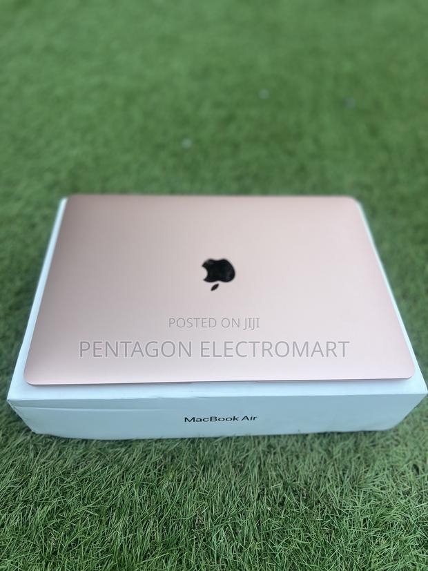 New Laptop Apple MacBook Air 2020 8GB Intel Core i5 SSD 512GB · Photo 2