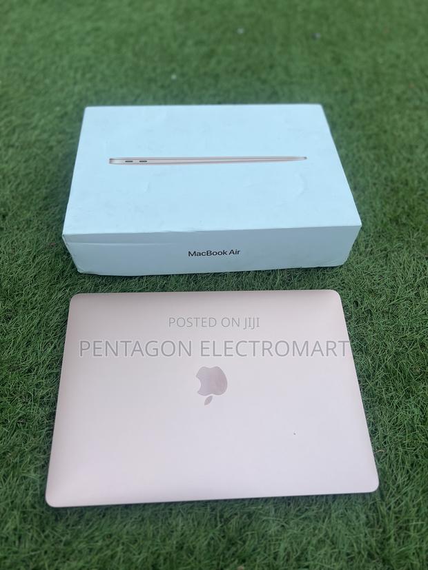 New Laptop Apple MacBook Air 2020 8GB Intel Core i5 SSD 512GB · Photo 4