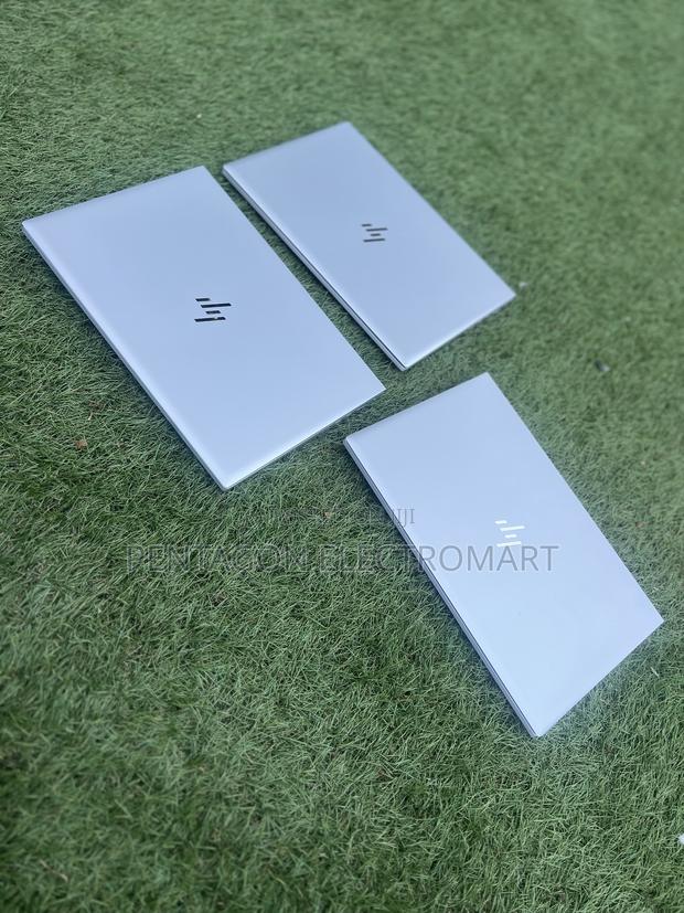 New Laptop HP EliteBook 840 G8 8GB Intel Core i5 SSD 256GB · Photo 5