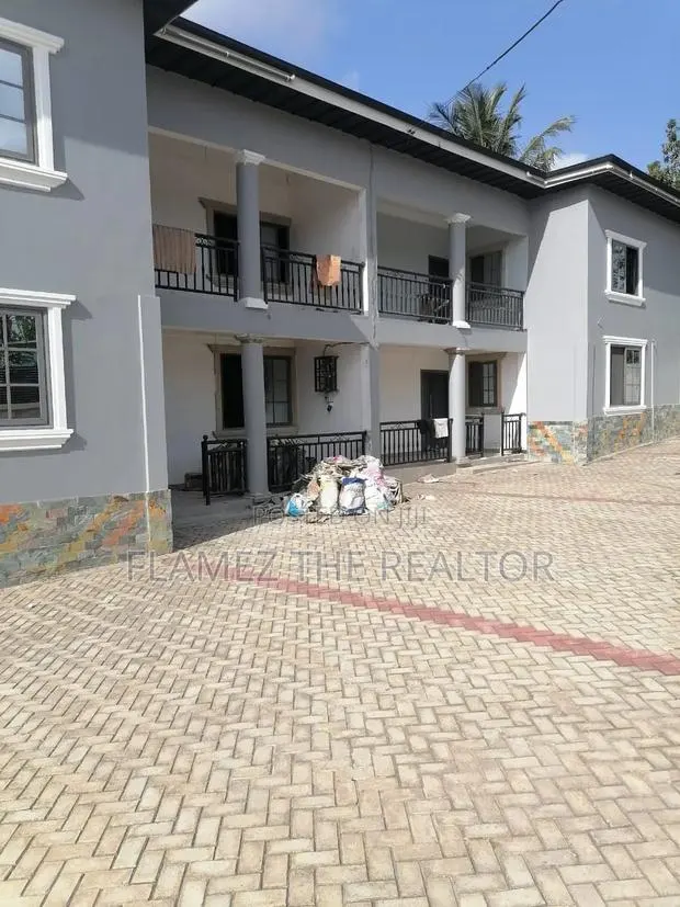 3bdrm Apartment in Satellite Dvla, Amasaman for rent · Photo 1