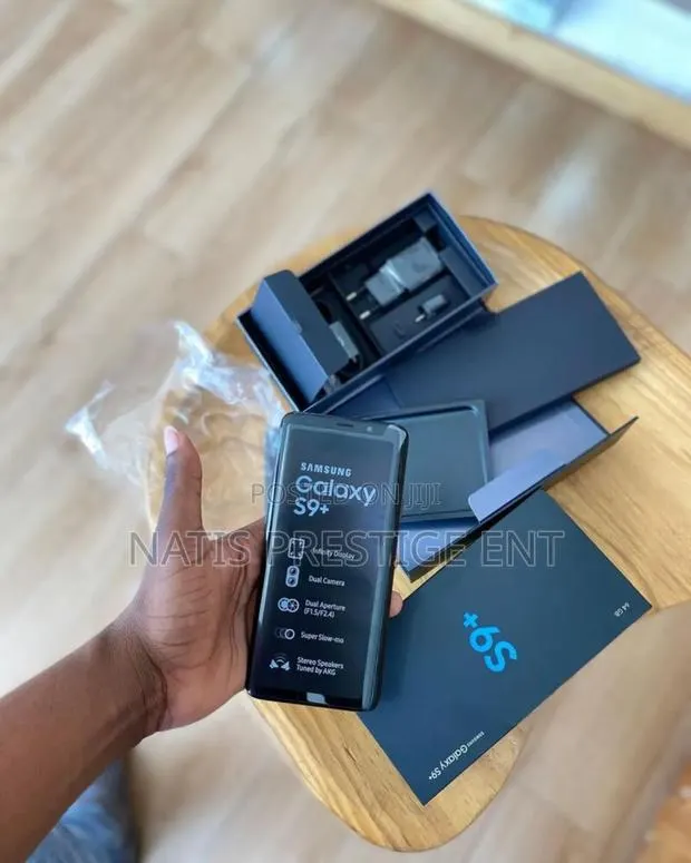 New Samsung Galaxy S9 Plus 256 GB Black · Photo 1