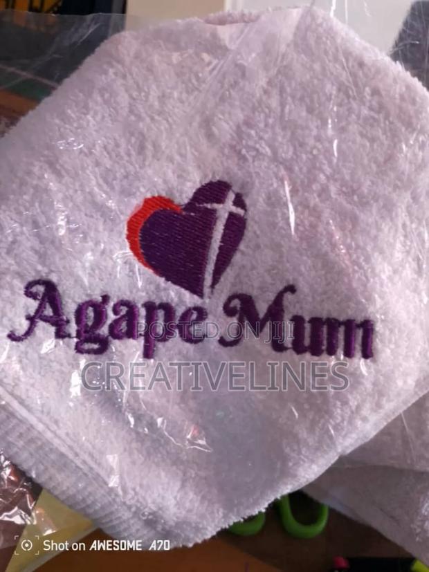 Embroidery Handkerchief · Photo 1