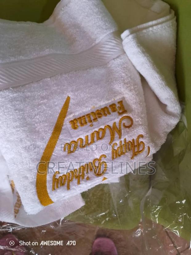 Embroidery Handkerchief · Photo 4