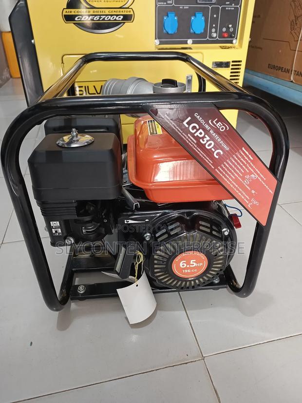 Leo 6.5hp Water Pump (Petrol Engine) · Photo 2