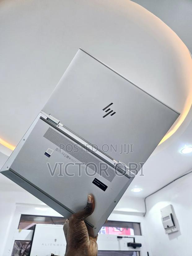 Laptop HP EliteBook x360 1030 G7 32GB Intel Core i7 SSD 512GB · Photo 5
