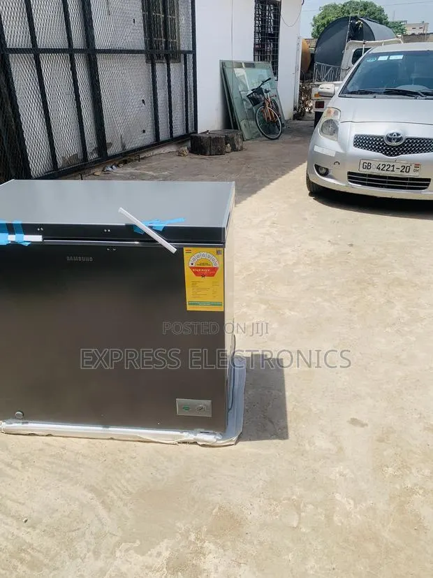 Best Buy for Less Samsung Chest Freezer 198l · Photo 1