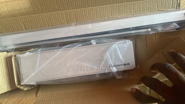 Door Closer · Photo 1