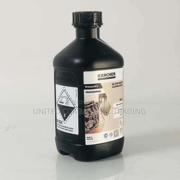 Oil-Grease Cleaner · Photo 1