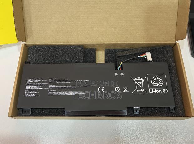 Original Msi Battery For Katana 15 Bty-m492 · Photo 2
