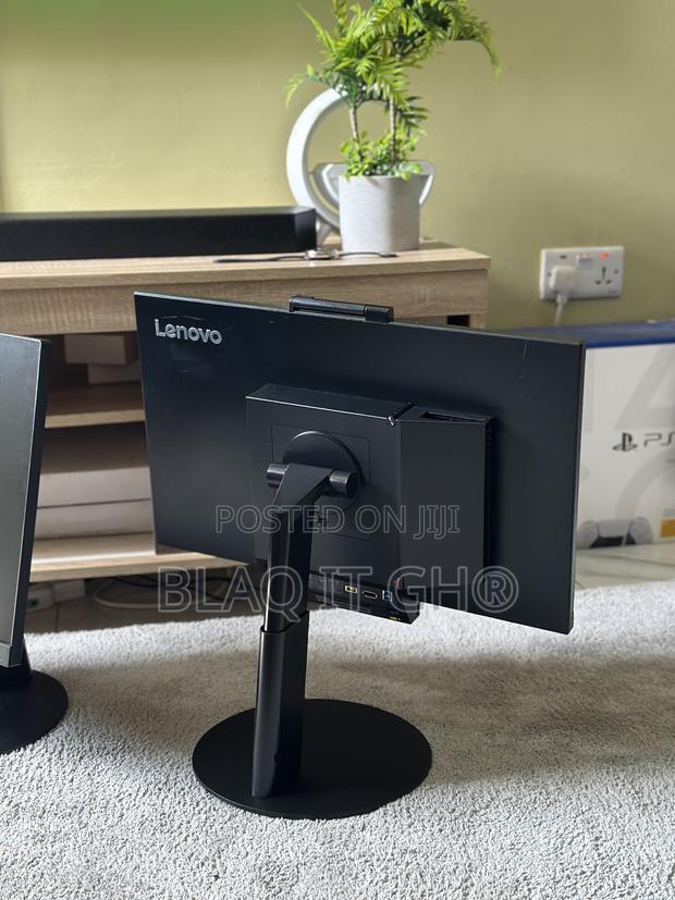 Lenovo ThinkCentre M910z AIO 16GB Intel Core I5 HDD+SSD 750GB · Photo 2