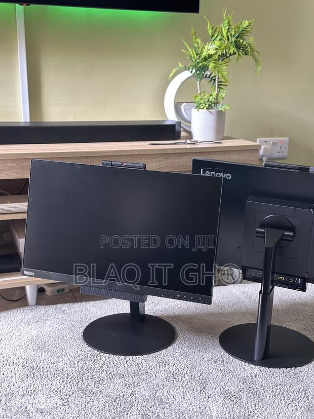 Lenovo ThinkCentre M910z AIO 16GB Intel Core I5 HDD+SSD 750GB · Photo 3