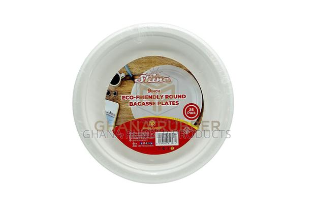 Bagasse Round Plates 9-Inches (500pcs) · Photo 1