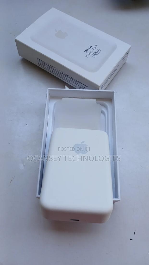 iPhone Magsafe Portable Wireless Battery Pack 10,000mah · Photo 4