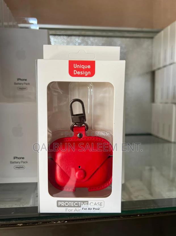 Original Leather Case for Apple Airpods Pro / Pro 2 · Photo 3