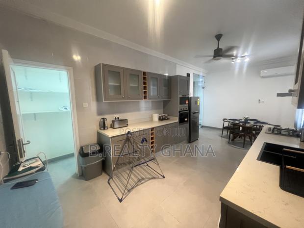 Furnished 3bdrm House in Spintex for rent · Photo 2