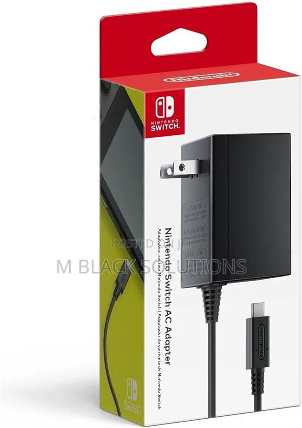 Nintendo Switch Ac Charger · Photo 1