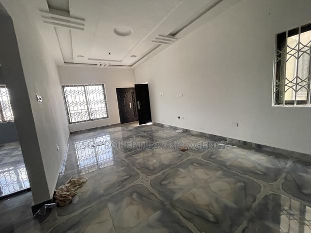 2bdrm Apartment in Lashibi, Spintex for rent · Photo 3