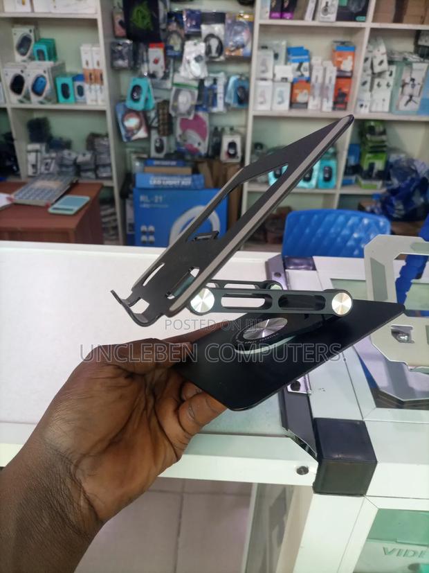 Phone and Tablet Holder