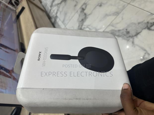 High Quality Sleek SONY WH-1000XM5 · Photo 1